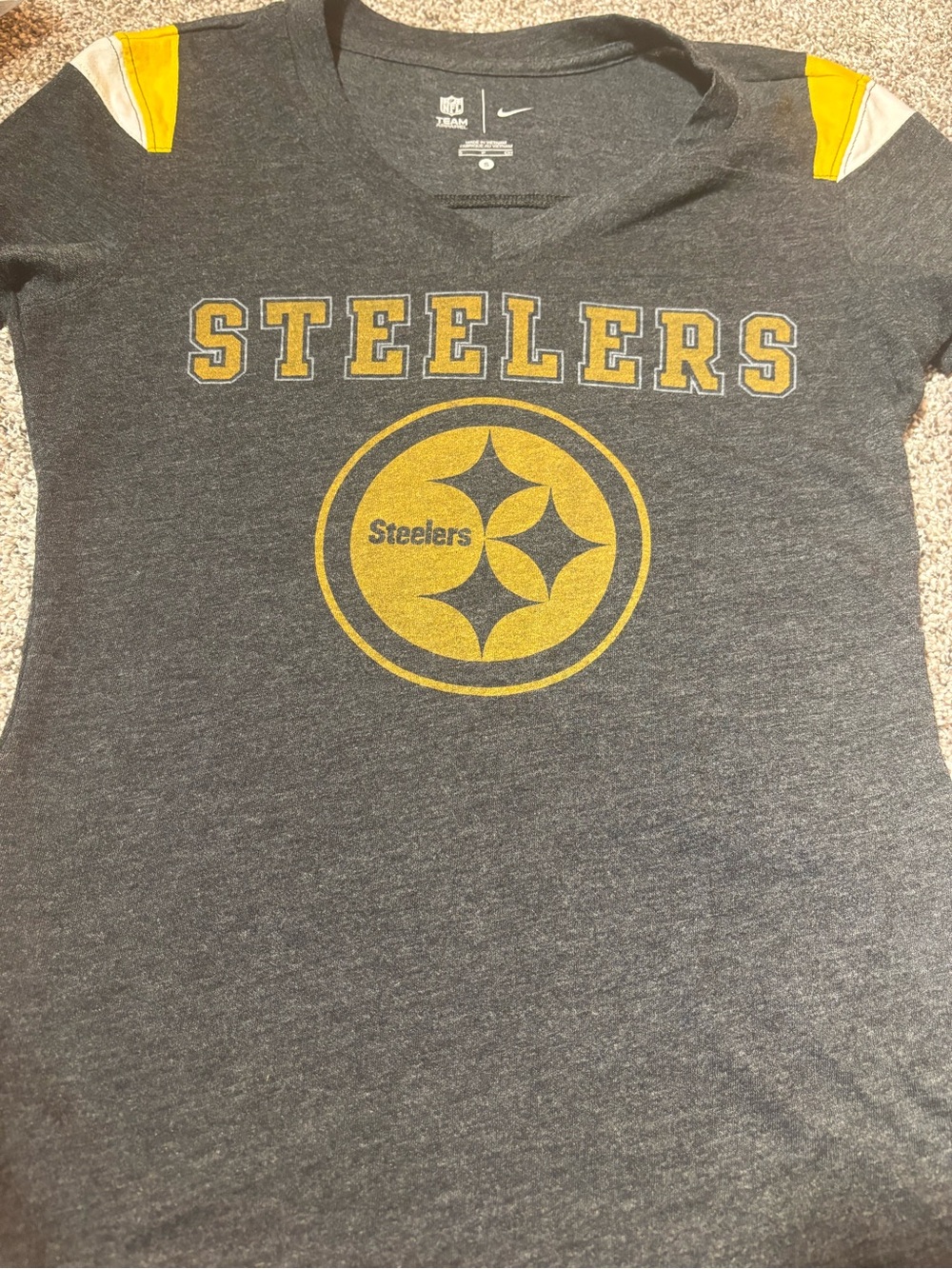 NFL Women's Gray V-Neck Steelers Tee with Yellow Accents